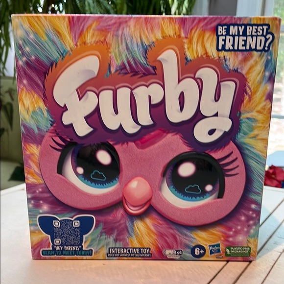 Hasbro Furby Tie-Dye Plush (HSBF8900)